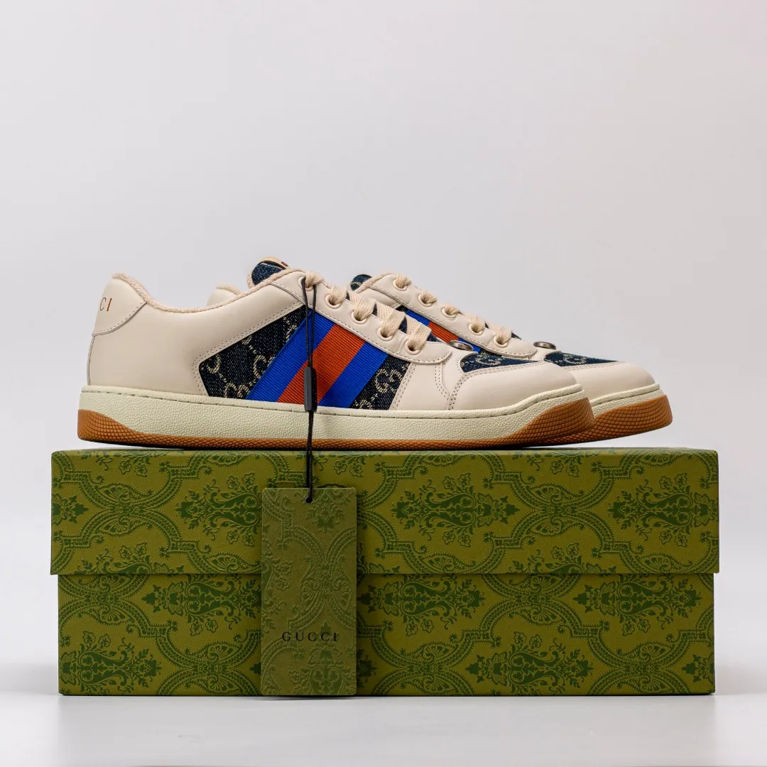 Ex-factory price 620 [Higher version] GUCCI casual sports distressed small dirty shoes, polished cowhide fabric, hand-made distressed effect!  Original terry cloth, delicate, soft, comfortable and breathable. Privately molded steel-stamped two-color original TPU outsole (lower layer is wider, upper layer is narrower) to differentiate the wrong version of the outsole in the market. Fabric, material, outsole, detail comparison SIZE: 34-41, 38-45 regular size (women's 34, 41, men's 38, 45 customized, non-returnable and non-exchangeable) (women's colors and men's models need to be customized)